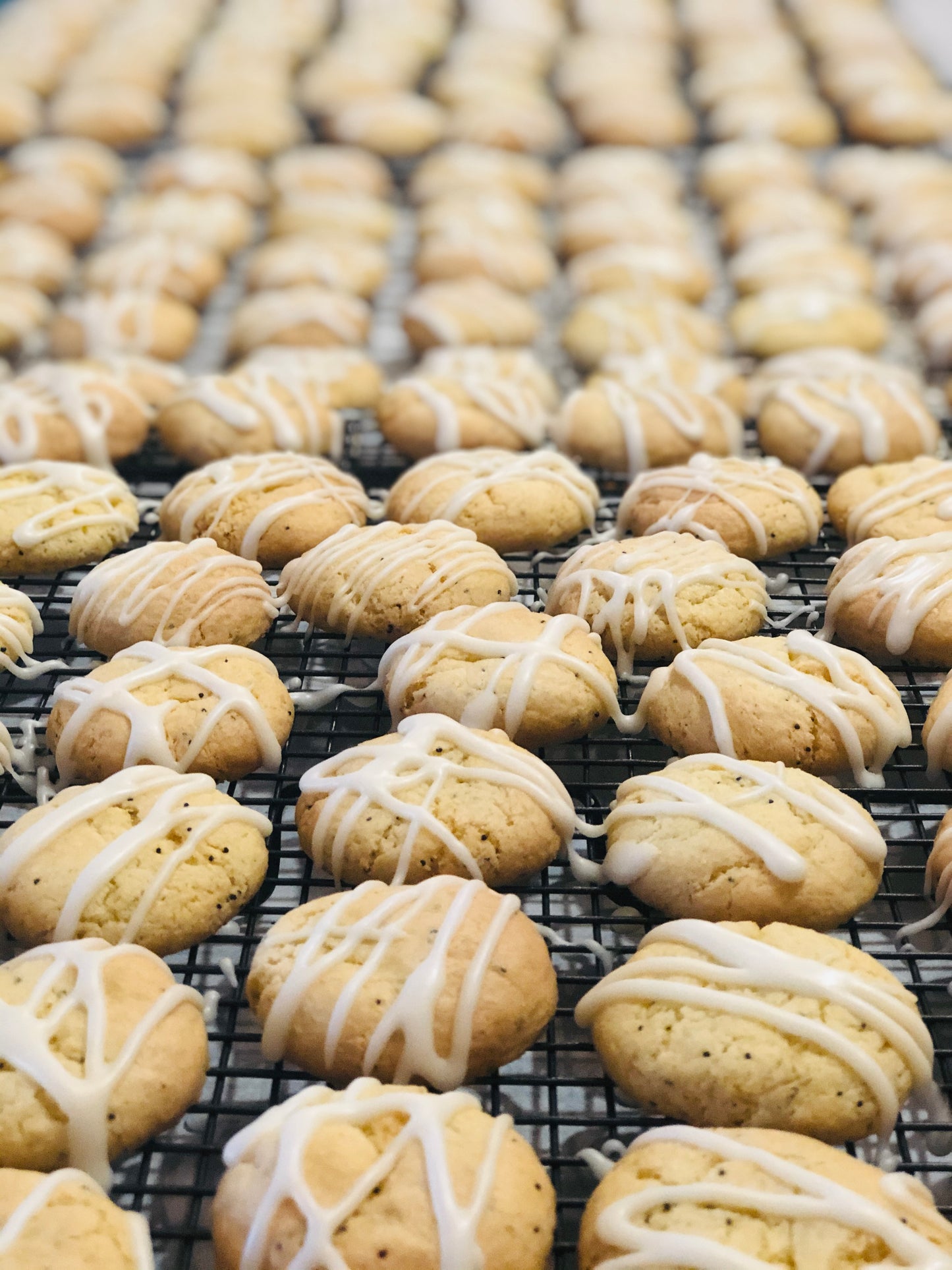 Gluten Free Lemon Poppy Seed Biscuits 180gm